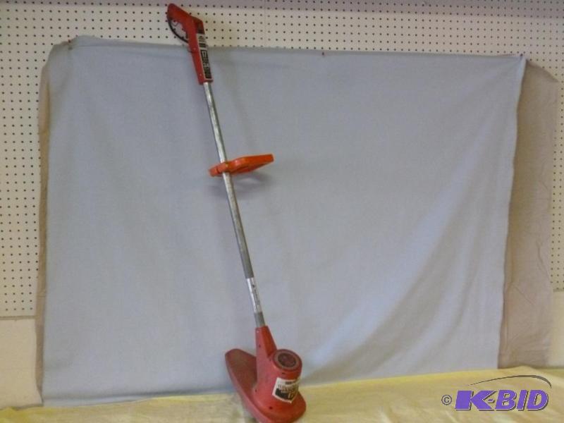 lot 131 image: Sears electric weed wacker, 34h.p - 17"...