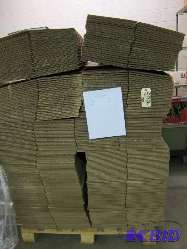 lot 16 image: 10 x 10 x 36 Shipping Boxes