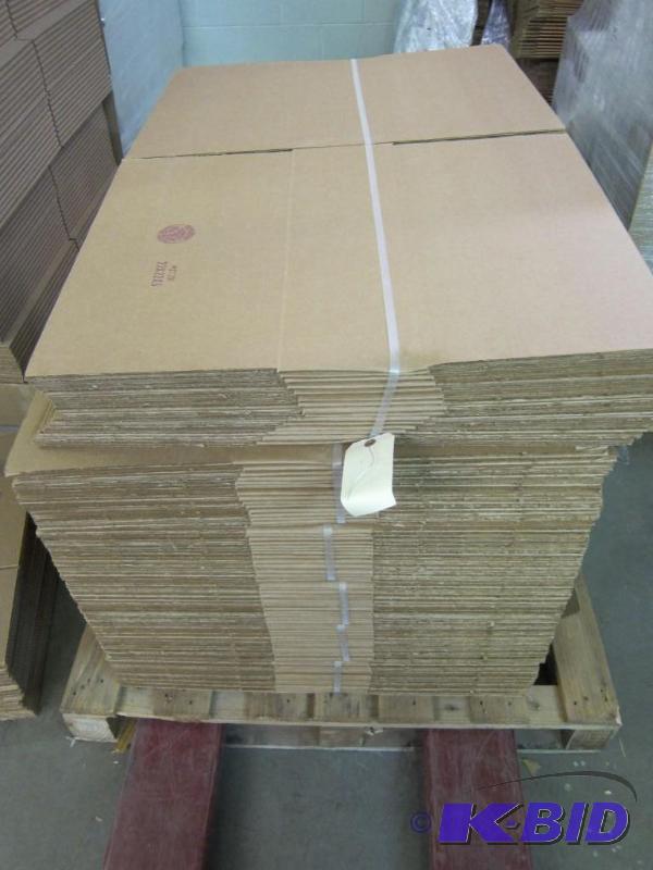 lot 30 image: 22 x 22 x 6 Shipping Boxes