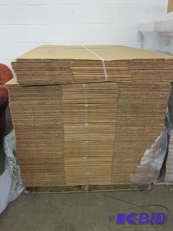 lot 34 image: 30 x 24 x 12, 10, 8, 6, 4 Multi-Dimensional Shipping Boxes