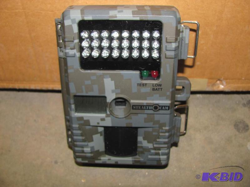 This STEALTH CAM 6.0 MP Digi Camo Micro Game ...