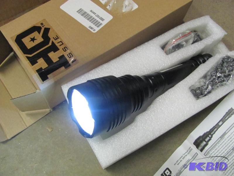 This NEW (in original box) HQ ISSUE 820-Lumen...
