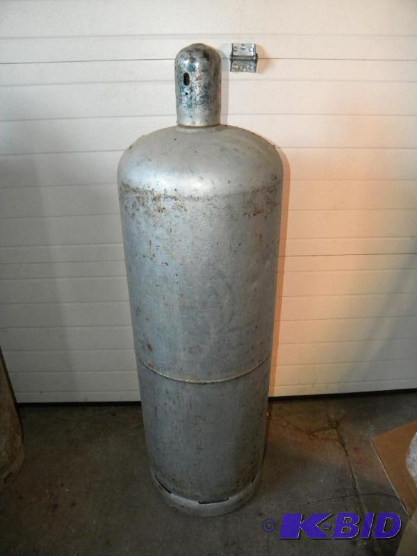 100# Propane tank