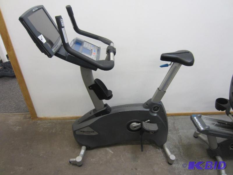 Nautilus Upright Bike