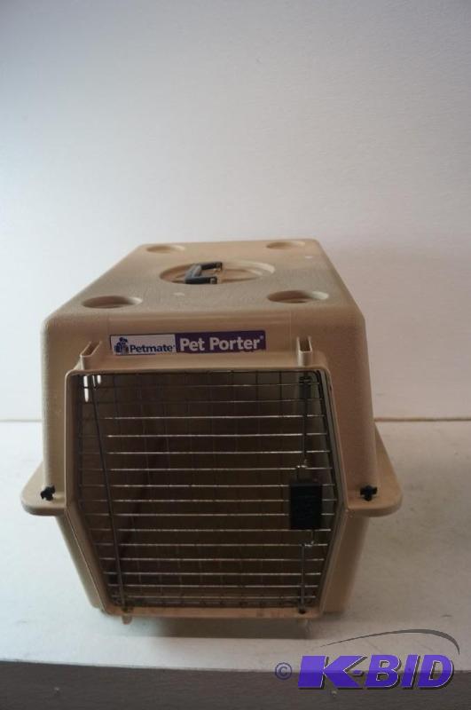 pet carrier