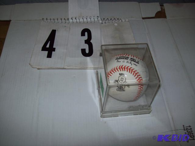 Cal Ripken Jr. Commemorative Baseball - Recor...