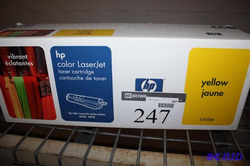 lot 247 image: HP LaserJet Print Cartridge YellowJaune C4152A LaserJet Series 85008550.
