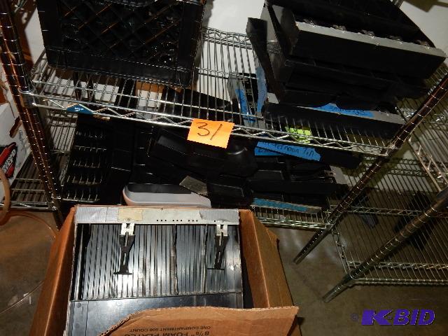 lot 31 image: Cash Trays