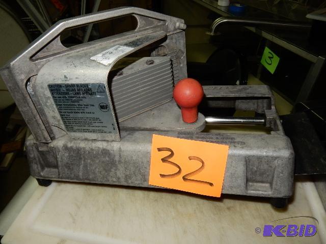 lot 32 image: Tomato Slicer
