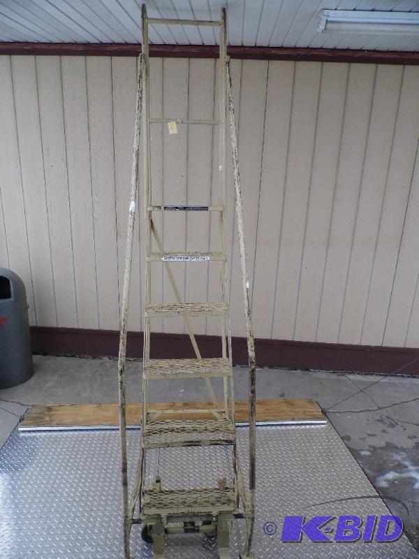 Rolling Ladder