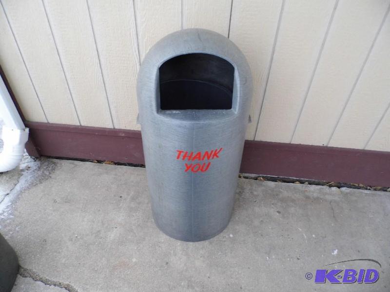 Trash Can wInsert
