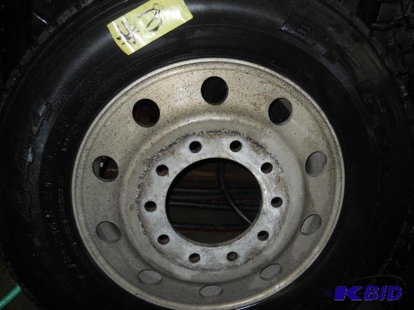 Drive Axle - Aluminum Rims & Tires