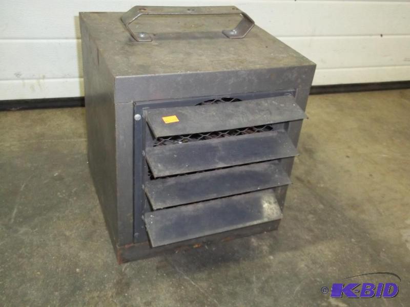 lot 15 image: Hunter Heater 220v....