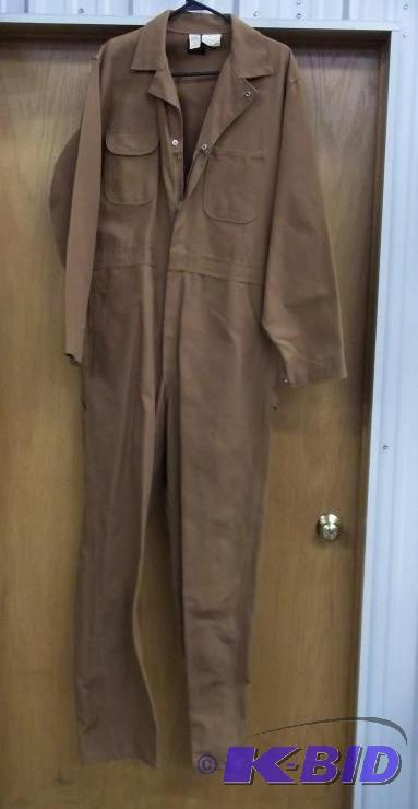 lot 4 image: Big Ben Coveralls Size 42 Long, Like new cond...