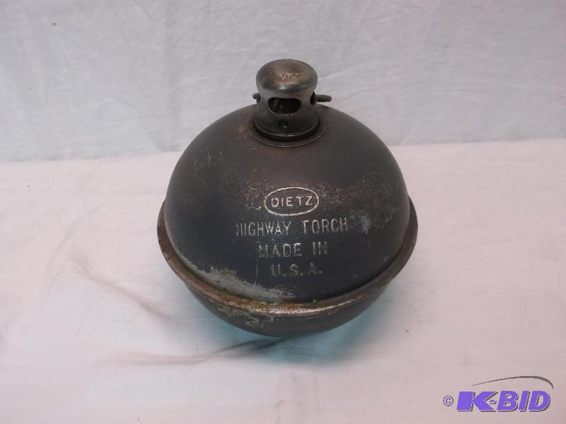 Vintage Dietz highway torch NO. 87 - 1940 nic...