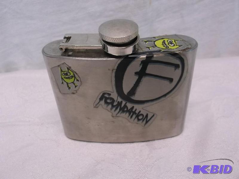 Stainless steel 4 oz flask....