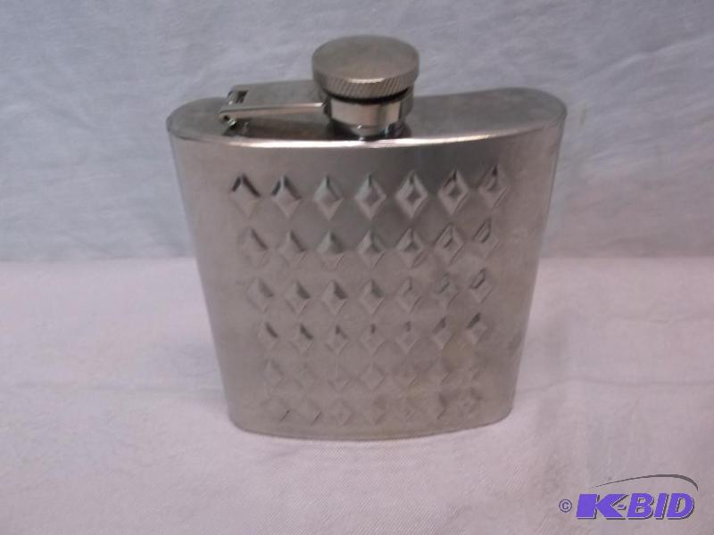 Stainless steel 8 oz flask....