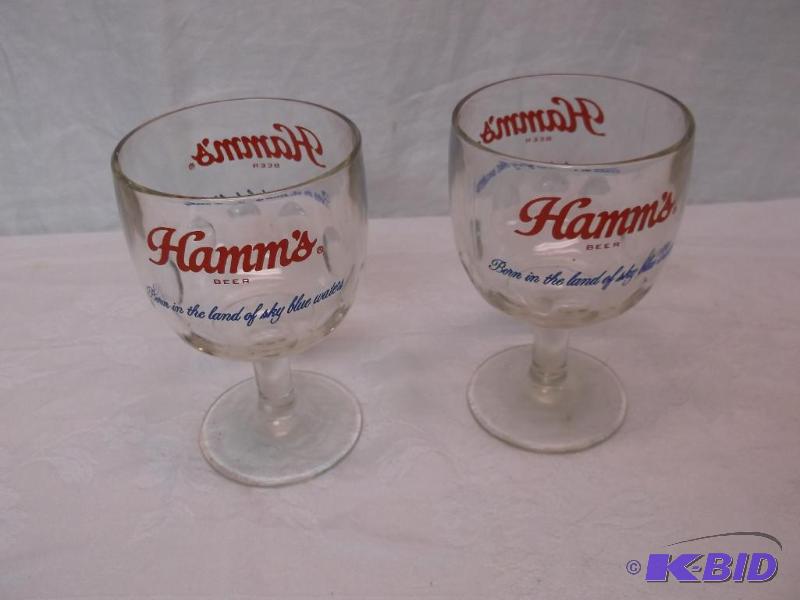 Vintage Hamms beer glasses in great collecta...