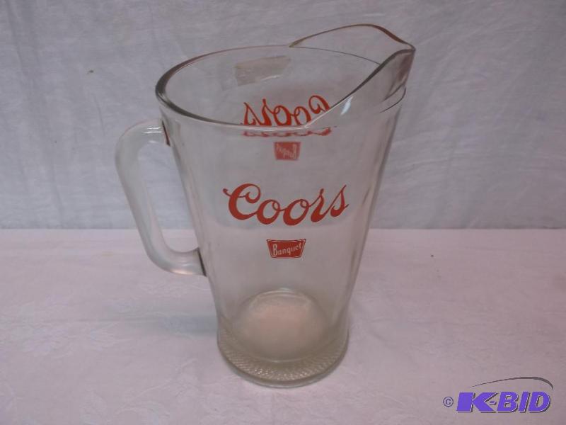 Large collectable Coors pitcher in great coll...