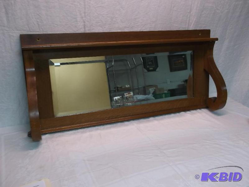 Vintage quarter sawed oak beveled mirror come...