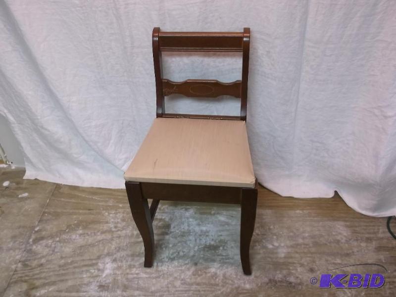 Vintage sewing chair measuring 15 12&quot a...