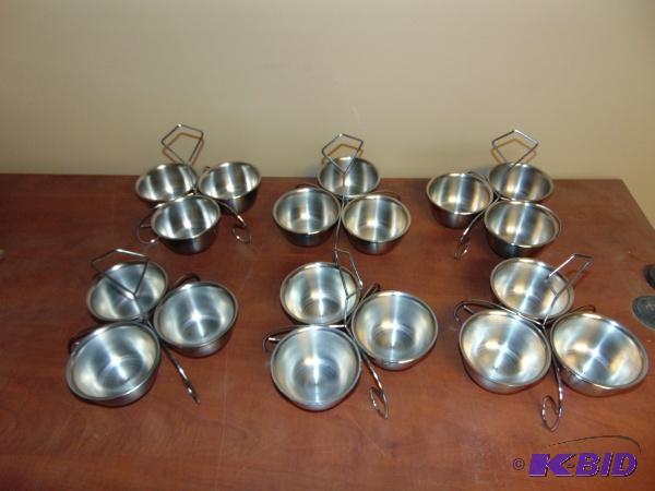(6) 3 Bowl Serving Containers&nbsp...