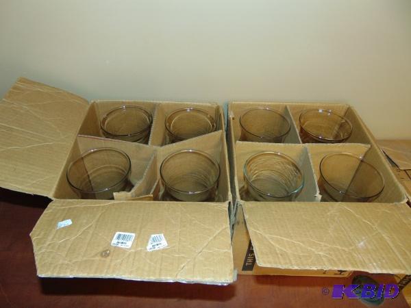 (8) Glass Decoration Pieces...