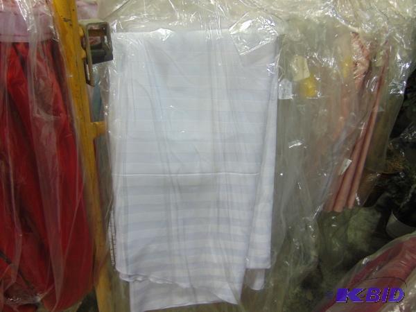 (9) White Cloth Covers...