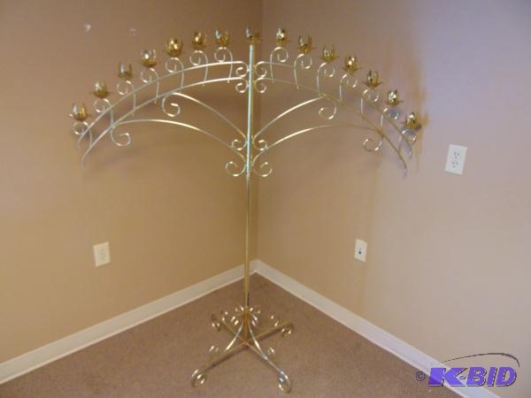(1) Adjustable Height Candle Holder...