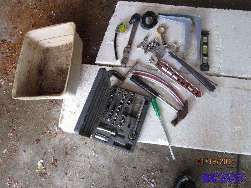 Assorted lot of tools