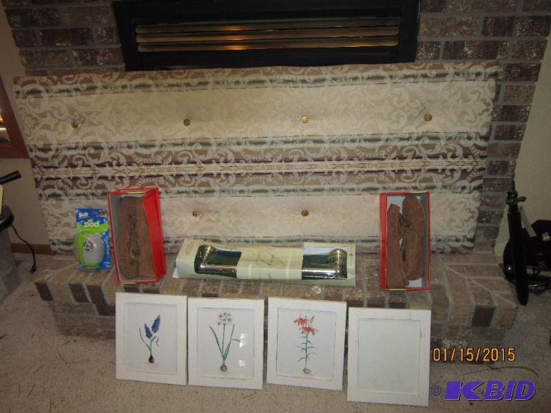 Pictures, towel rod ,shoes