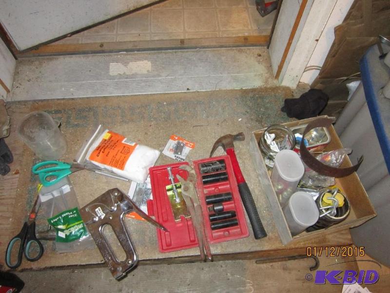 Mixed lot of hand tools