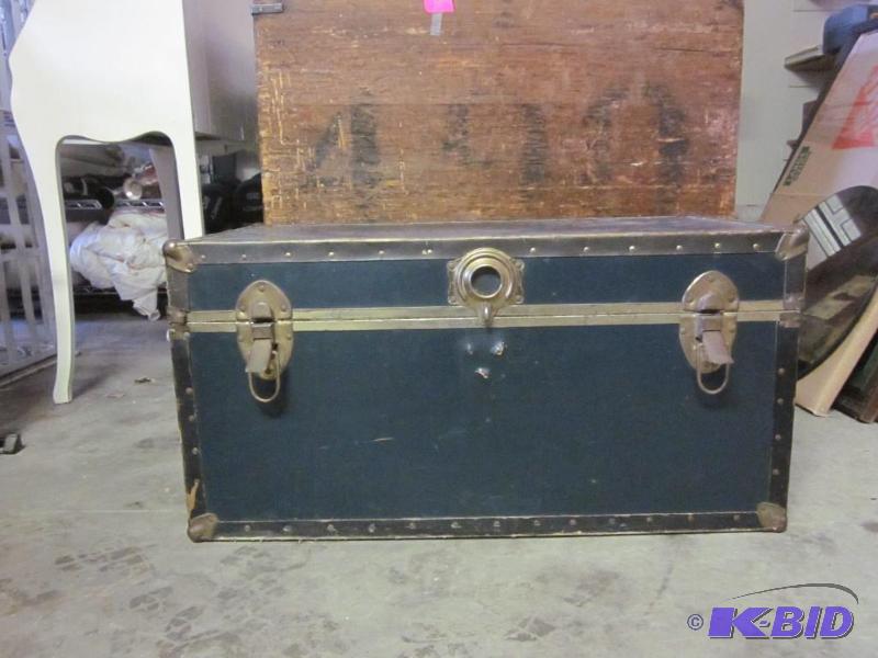 lot 125 image: Vintage trunk with leather handles.   &n...