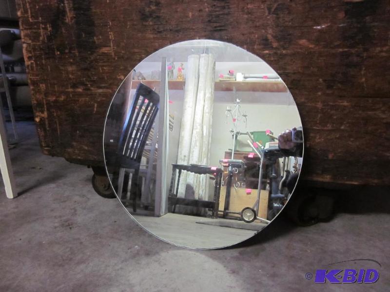 lot 126 image: 20 inch round mirror, very thick glass. ...