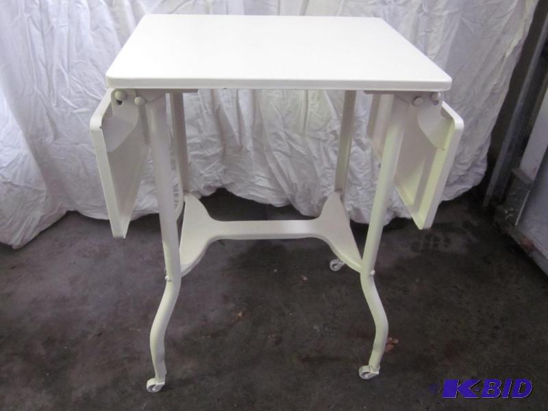 lot 21 image: Vintage metal fold out table stand with metal...