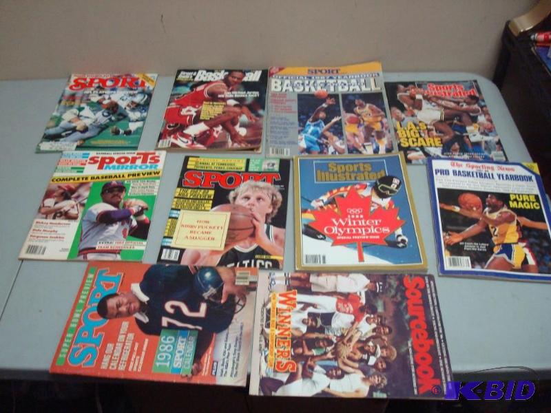 Lot Of Vintage Sports Magazines...