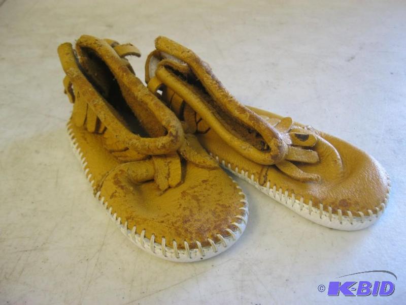 Pair Of Kids Minnetonka Moccasins, Used, Show...