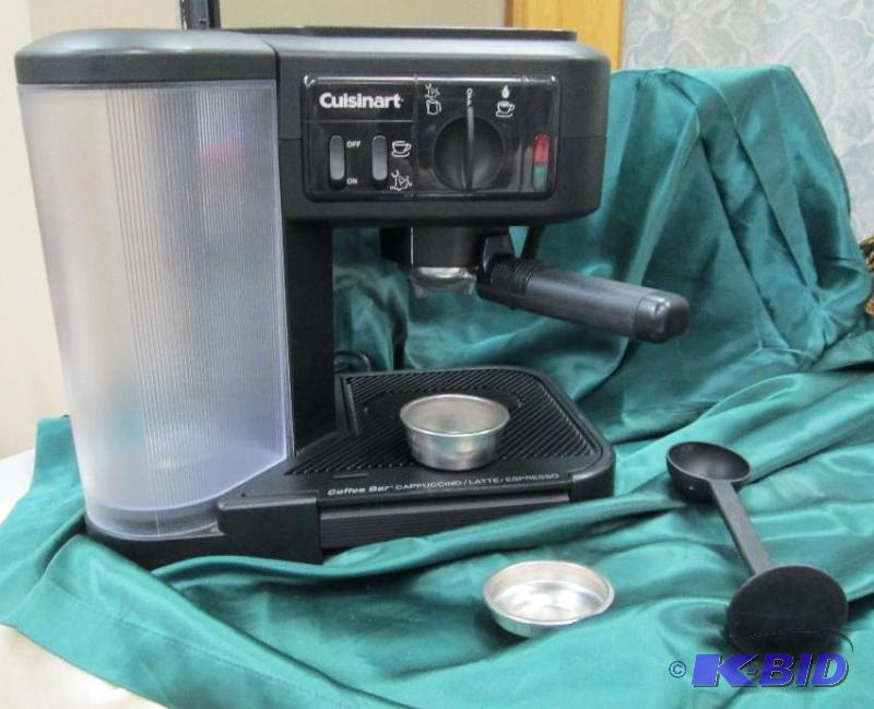 lot 57 image: Cuisinart Coffee bar CappuccinoLatteEspress...