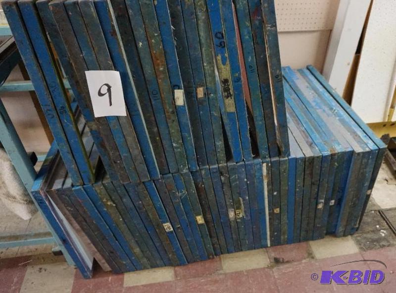 1 Lot of Metal Silk Screen Frames In Good Con...
