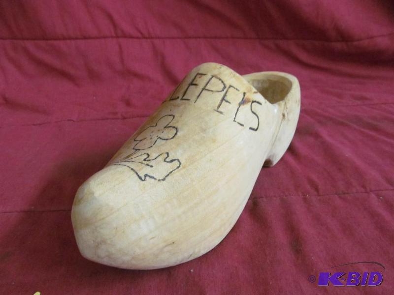 Wood Shoe