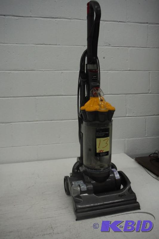 Dyson DC33 Vacuum
