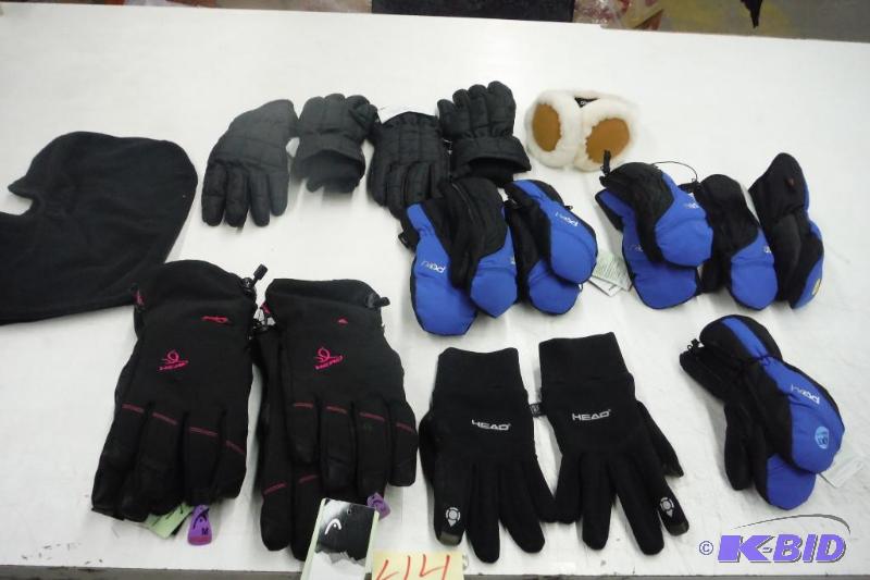 Lot of winter ware