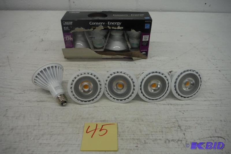 Lot of LED 770 lumens Light bulbs(5) &a 4 pack of Energy Efficient Bulbs