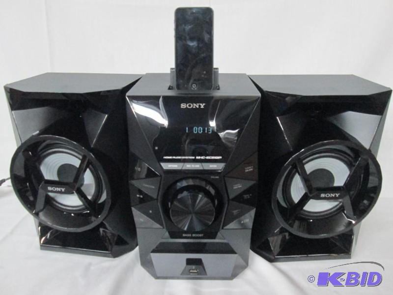 lot 10 image: Sony 120 Watt CD iPodiPhone Sound System