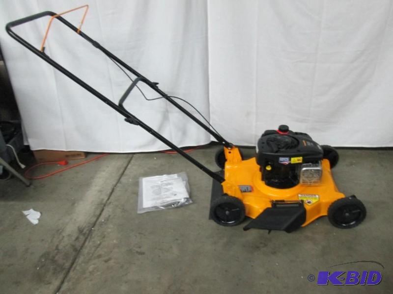 lot 12 image: Poulan Pro 20 Push Lawn Mower