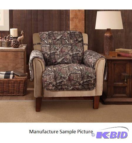 lot 61 image: Mossy Oak Furniture Protector - Camo - Chair ...