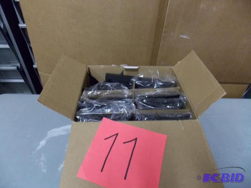 lot 11 image: EZ Solar Umbra Veil 8 Pk Black Finish Solar lights- Missing 1