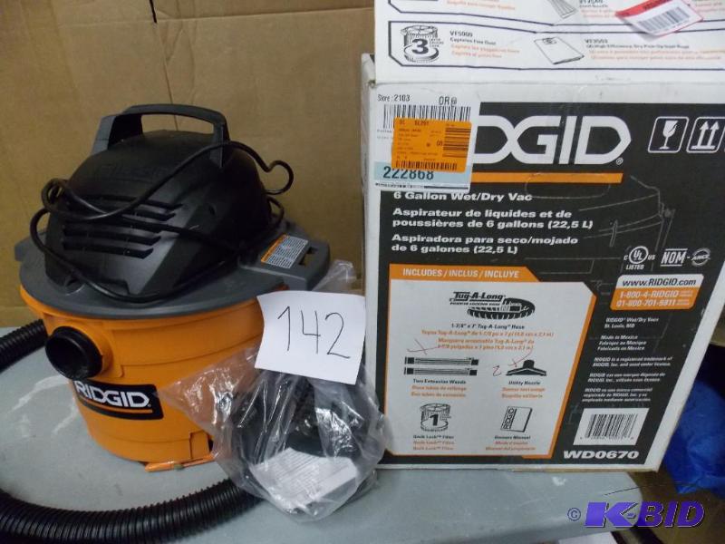 lot 142 image: Ridgid 6 Gal Wet and Dry Vac Tested Works Missing 2 Attachments items as pictured