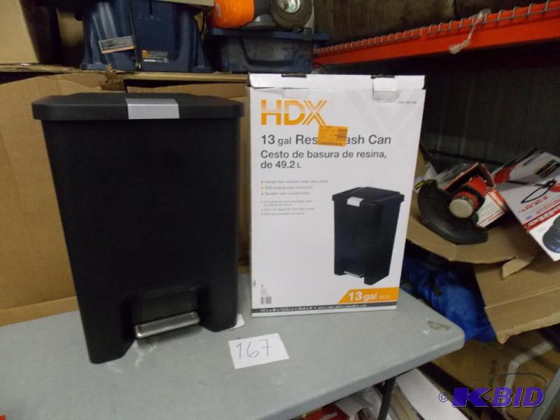 lot 167 image: HDX 13 Gal Trash Can