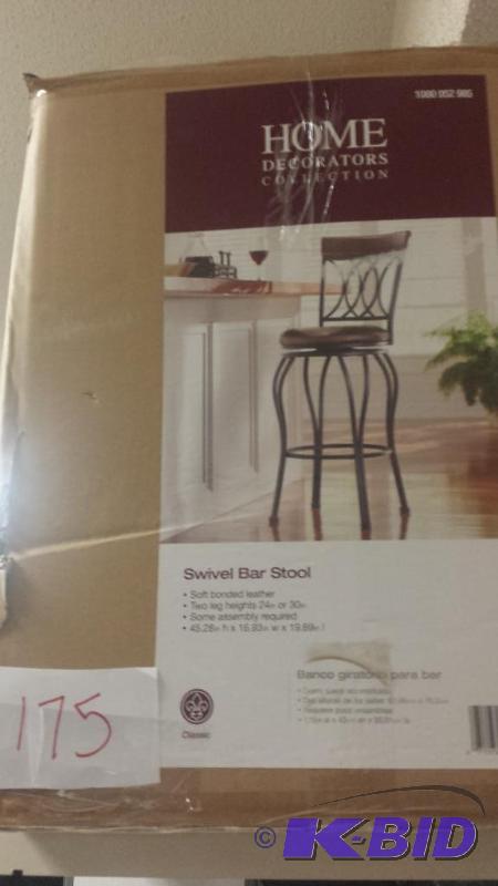 lot 175 image: Bar Stool